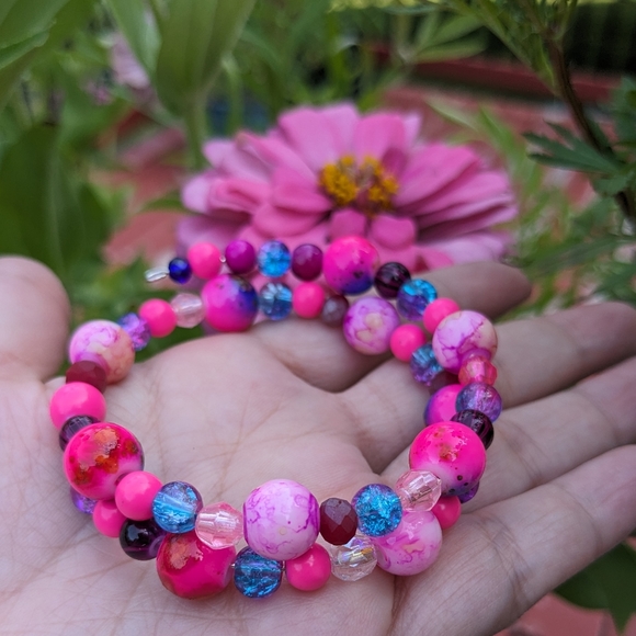 Hot Pink Beads Sparkly Bracelet Glam Cute Handmade Beads Barbie - Picture 4 of 14